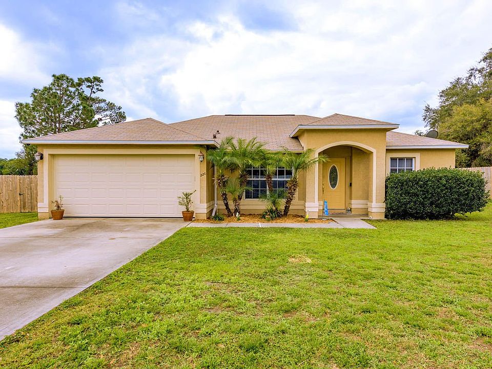 1st image of 220 Heronwood Cir