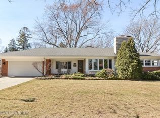 908 S Evergreen Ave, Arlington Heights, IL