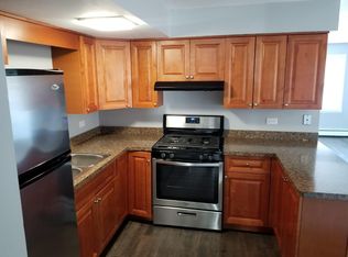 7623 S Roberts Rd #2N, Bridgeview, IL 60455