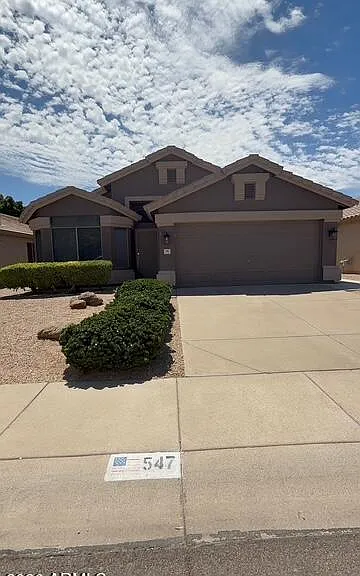 321 W Campo Bello Dr — Photo 1