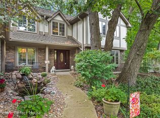 1453 Farington Ct, Naperville, IL 60563