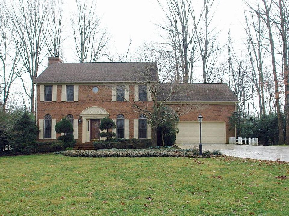 1st image of 951 Holiday Dr