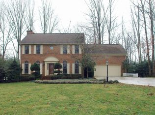 951 Holiday Dr, Crossville, TN 38555