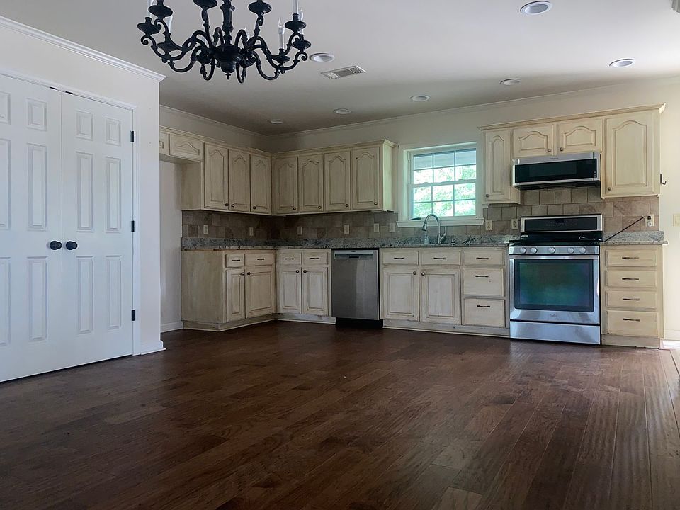 3209 Riviera Dr White Hall, AR Zillow Apartments for Rent in White Hall