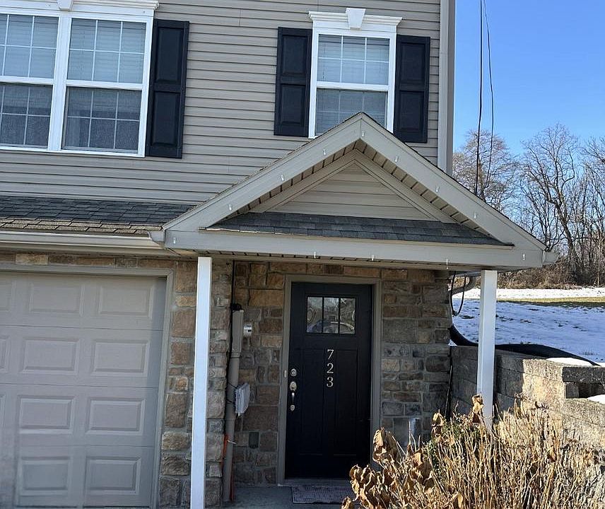 1st image of 723 Gregs Dr
