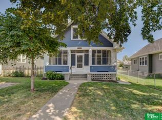 2922 Castelar St, Omaha, NE 68105