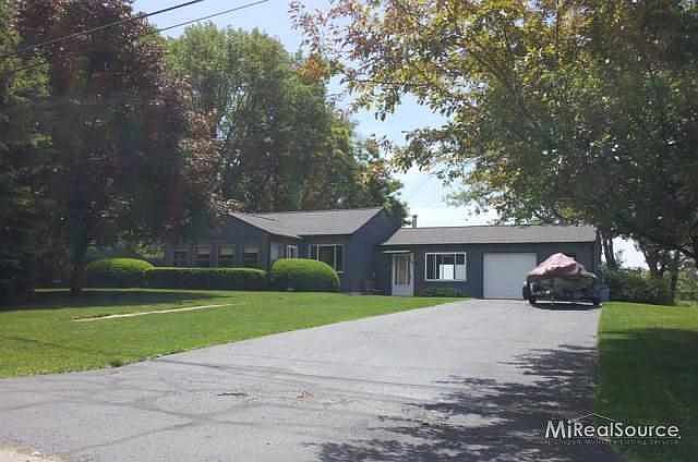 1st image of 4921 W Ennismore Dr