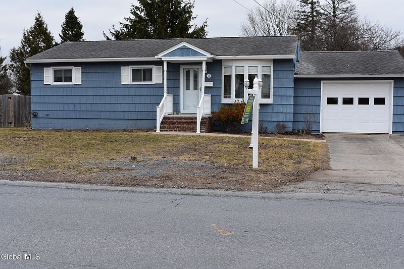 2nd image of 14 Seward Street