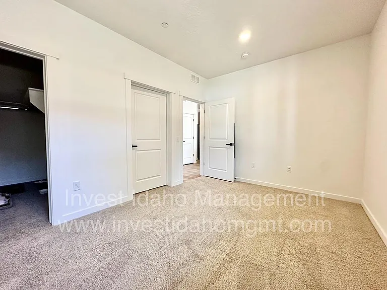 1214 Southside Blvd — Photo 12