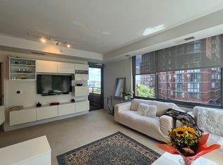 2001 15th St N, Arlington, VA 22201