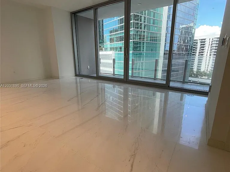 300 Biscayne Boulevard Way #2008 — Photo 6