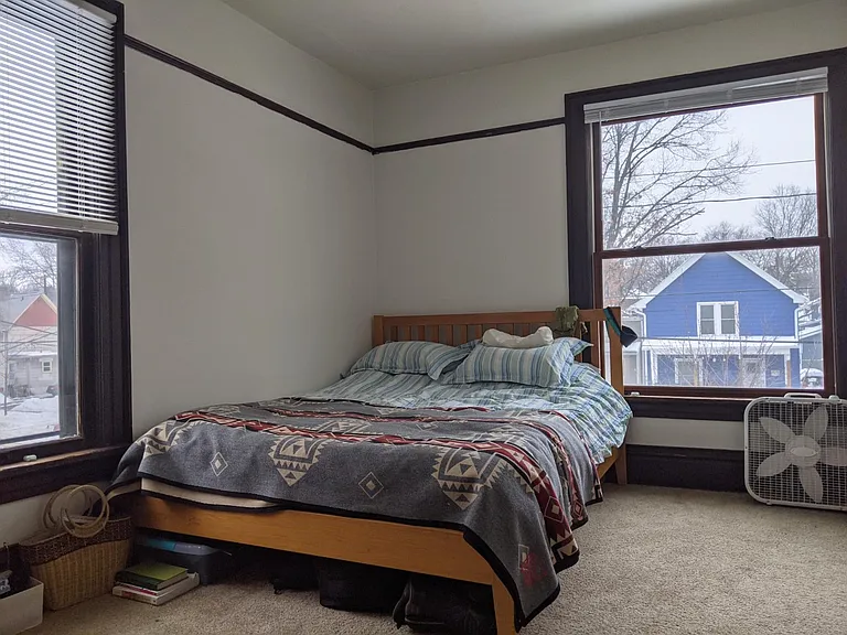 1123 E Dayton St #C — Photo 3