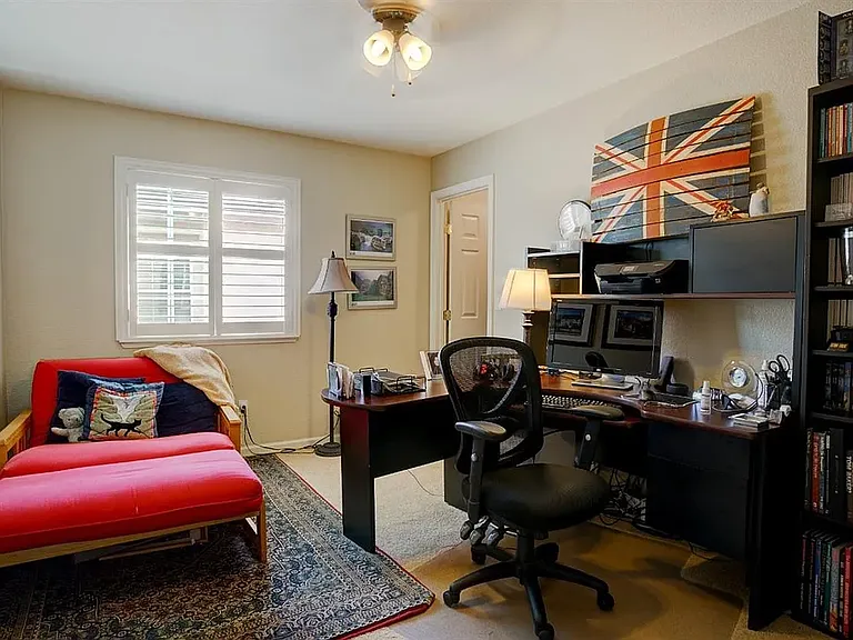 522 Woodlake Dr — Photo 14