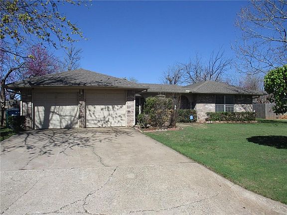 2nd image of 12405 High Meadow Dr