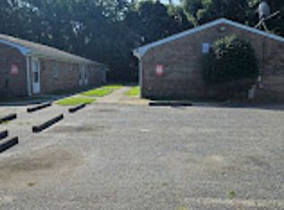 3587 Gum Dr, Portsmouth, VA 23707
