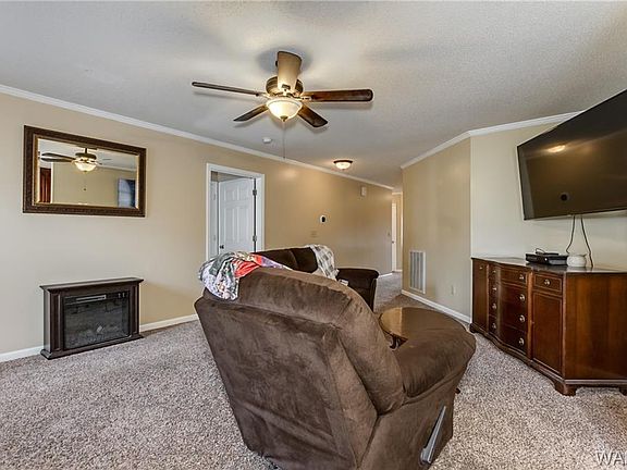 5th image of 7410 Huntland Dr