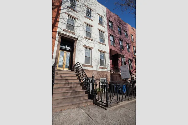 Rented by Stribling | media 13