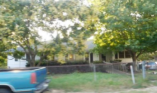 1st image of 24 Woodbriar Ct