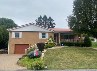213 Sunapee Dr, Johnstown, PA 15904