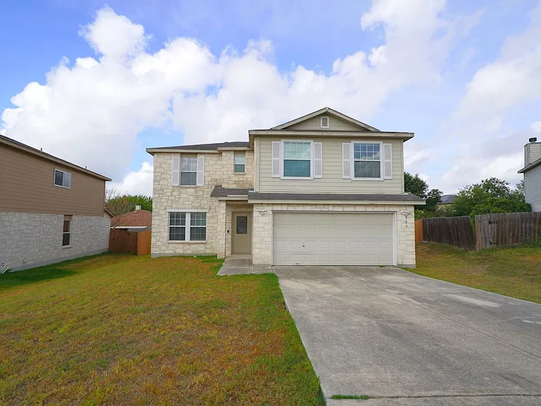109 Willow Hl — Photo 2