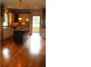 6422 Deerfoot Crossing Dr, Trussville, AL 35173