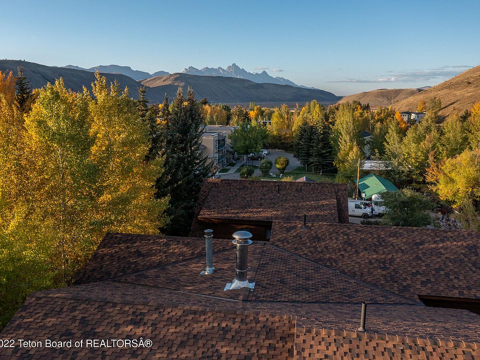 430 Henley Rd Jackson WY Zillow