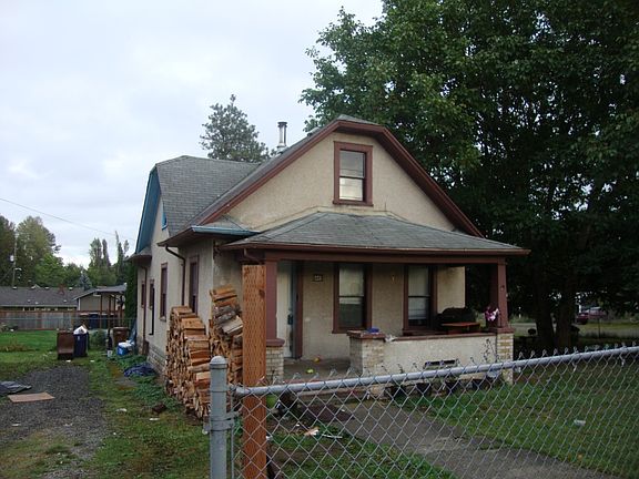 2nd image of 8445 Tacoma Ave S