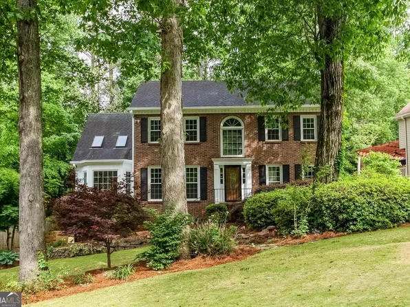 4817 Ridgewood Creek Dr NW, Acworth, GA 30102