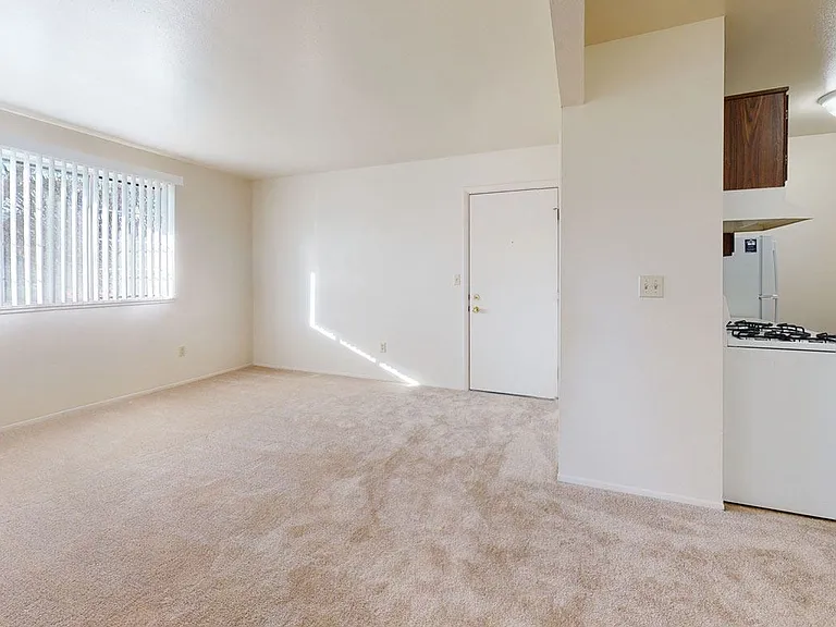 Walnut Trail Apartments — Photo 47