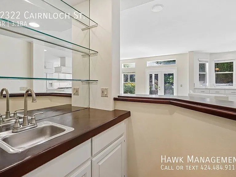 22322 Cairnloch St — Photo 22