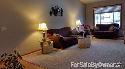 4th image of 5990 Red Feather Dr