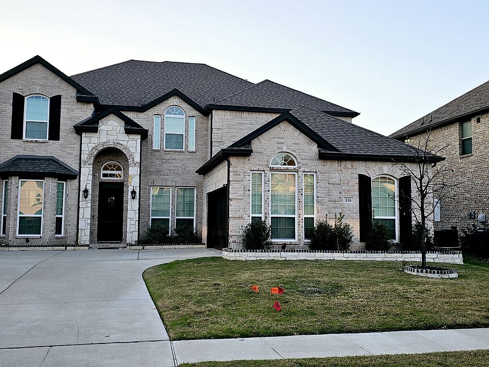 1st image of 316 Cornerstone Dr
