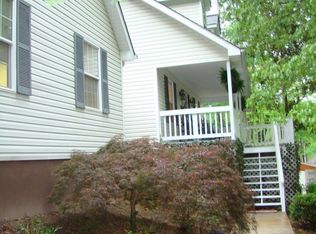 48 White Oak Ln, Dahlonega, GA 30533