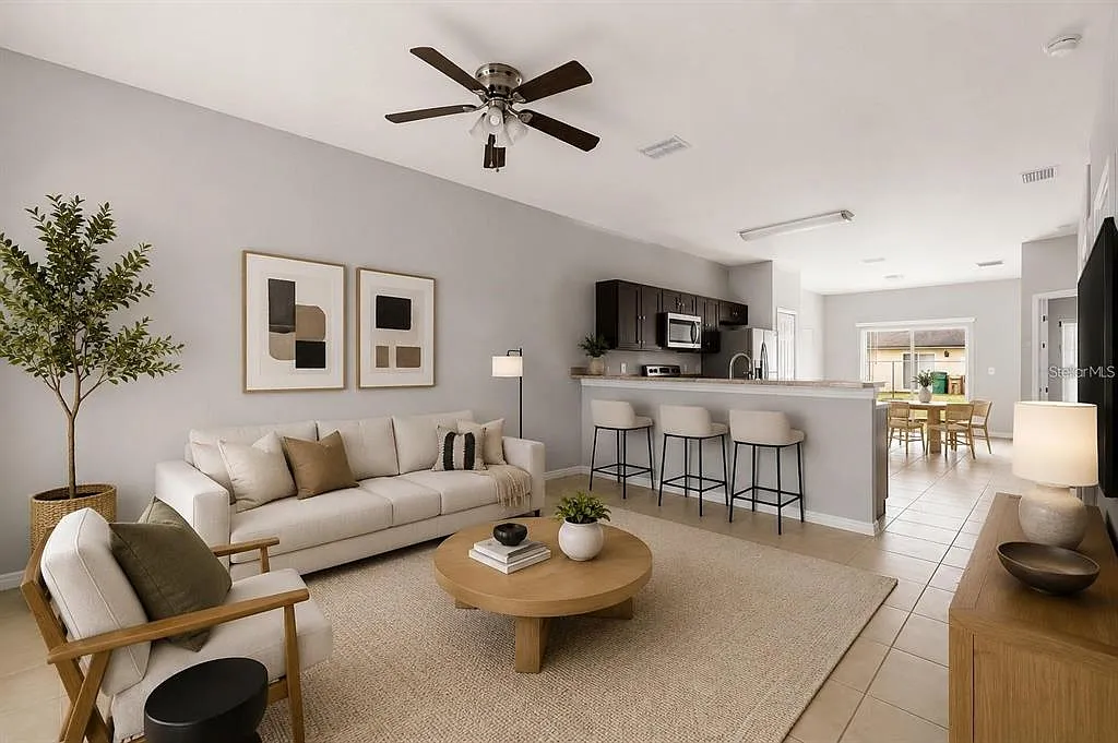 3 bed, 2.0 bath, 1596 sqft, $1,650 — Photo 3