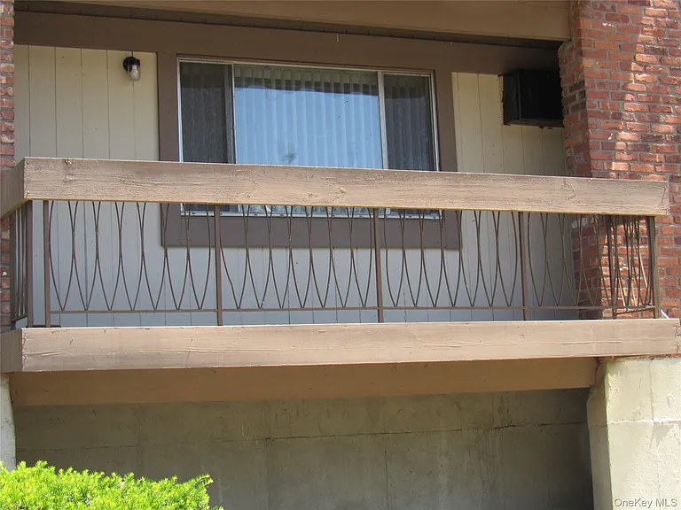 7 N James St #I — Photo 15