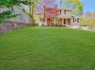 3 Puritan Path, Port Jefferson, NY 11777