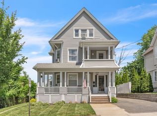 20 Ellerton St, Chicopee, MA 01020