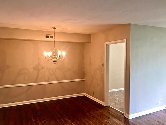 4th image of 808 S Brentwood Blvd APT 2B