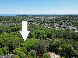 17 Kent Ave, Ocean View, DE 19970