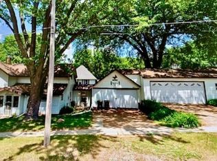 302 E 2nd St, Prophetstown, IL 61277