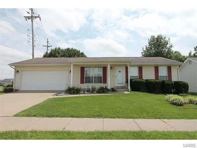 1300 Osage Meadows Dr photo 1