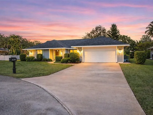 2940 3rd St SW, Vero Beach, FL 32968
