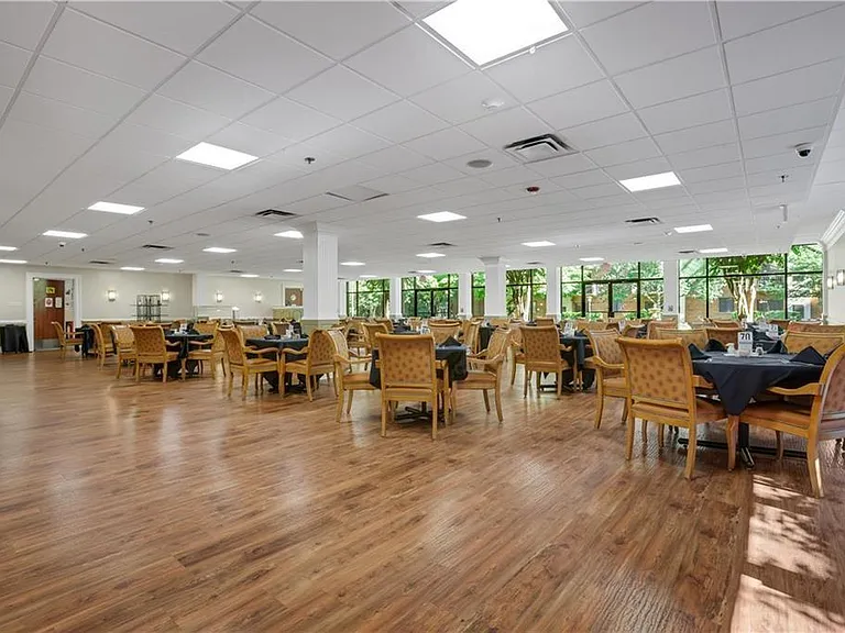 300 Johnson Ferry Rd NE #B902 — Photo 27