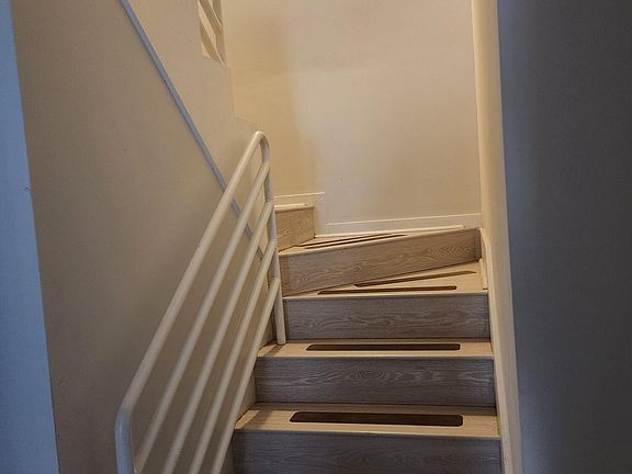 4th image of 515 NW 98th Avenue NW #515