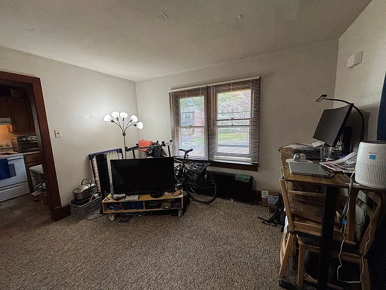 194 Shewell Ave — Photo 7