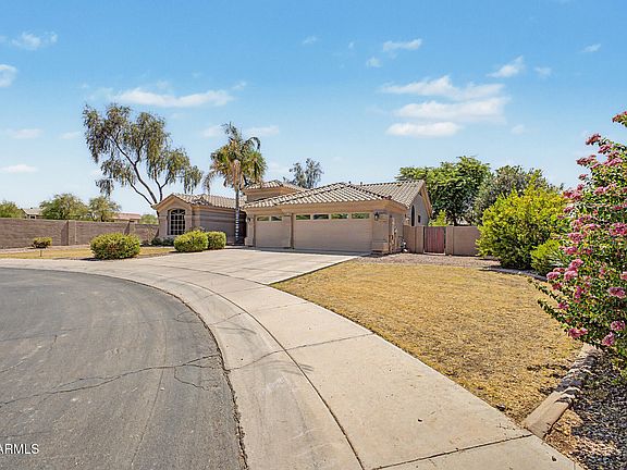 3rd image of 2160 S BOULDER Court