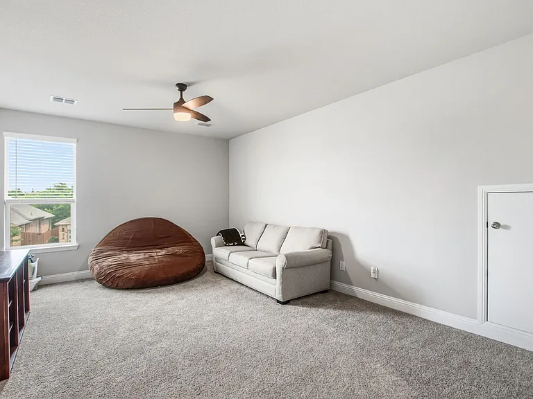 1501 Woodpecker St — Photo 11