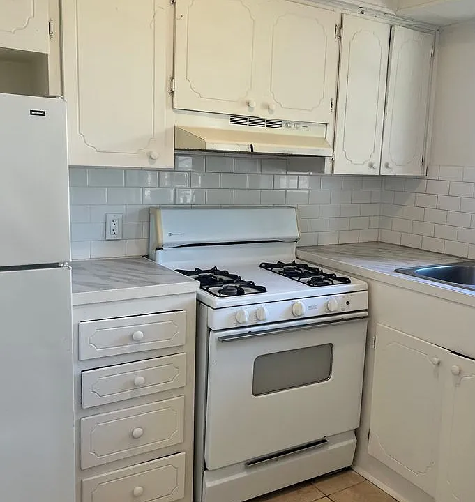 3rd Street Apartments