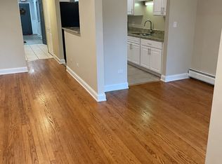 1 N Chestnut Ave APT 4E, Arlington Heights, IL 60005