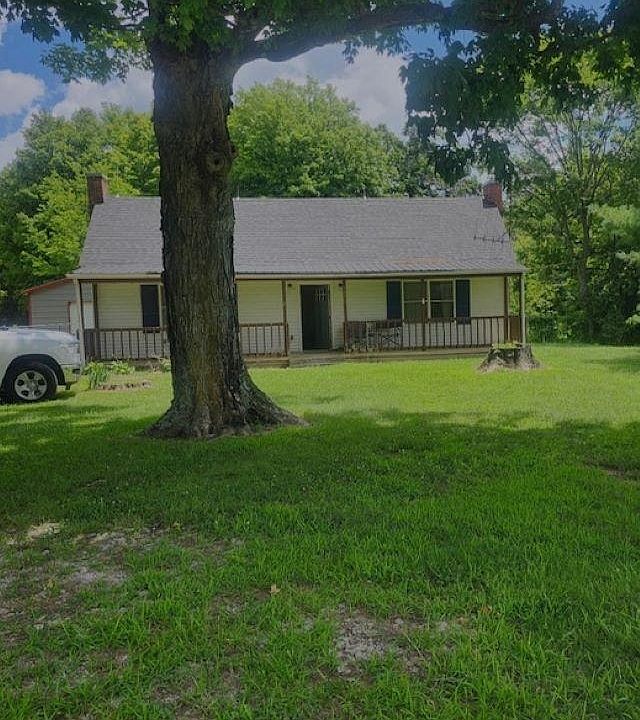 2nd image of 1850 Dennis Corinth Rd